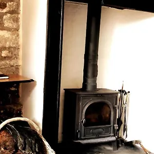 https://cosy-3-bed-cottage-near-3-peaks-log-burner-aga.yorkshirehotels.net